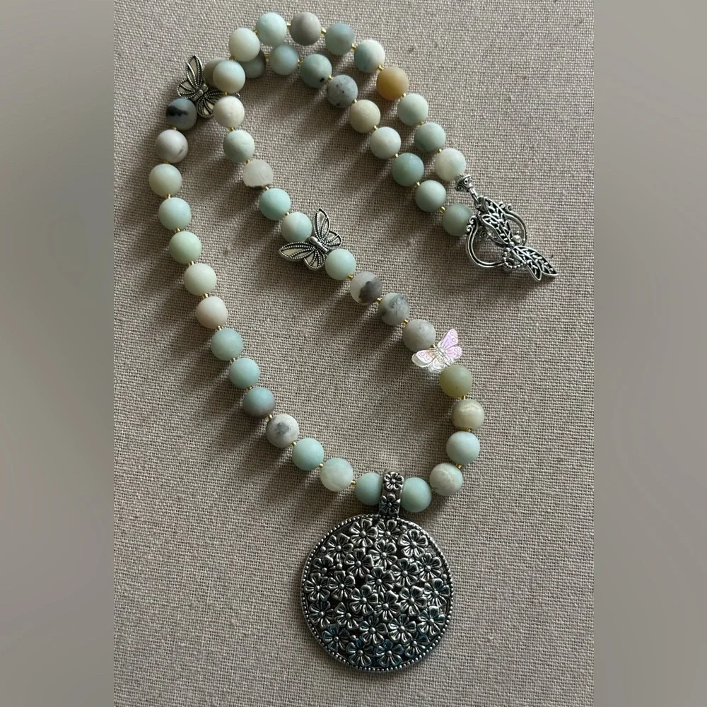 26-1/2 inch Amazonite bead necklace NWOT - Picture 3 of 13